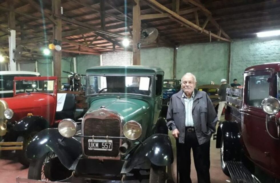 Se realizó en Eldorado el Encuentro de Autos Antiguos y el primer puesto se fue a Montecarlo