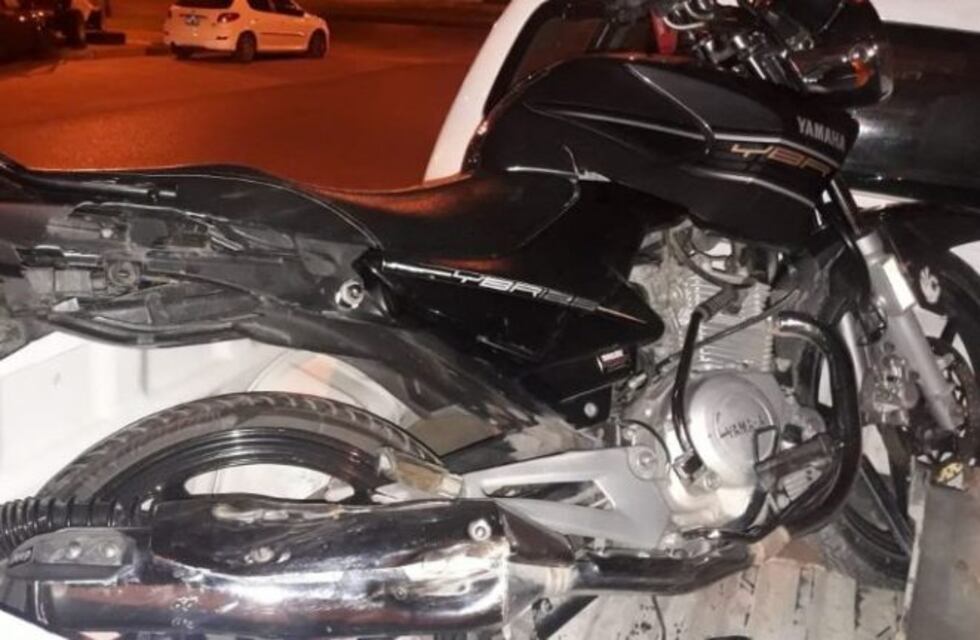 Intentaron fugarse e impactaron contra el móvil