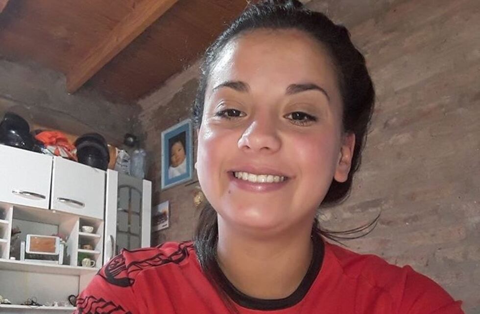 Crecen las sospechas sobre un policía al que acusan de matar a su novia