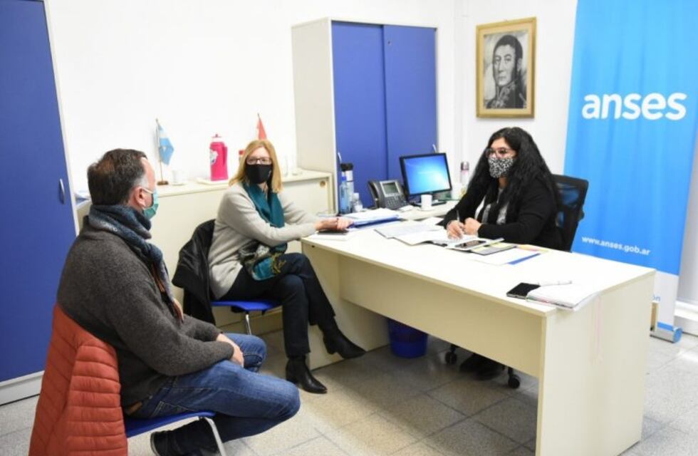 Los facilitadores de los Centros Tecnológicos Barriales se capacitaron con ANSES