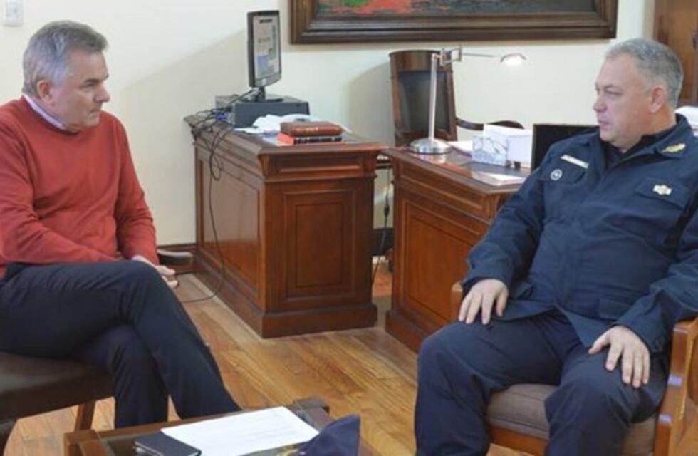 Removieron a dos autoridades policiales en Bahía Blanca