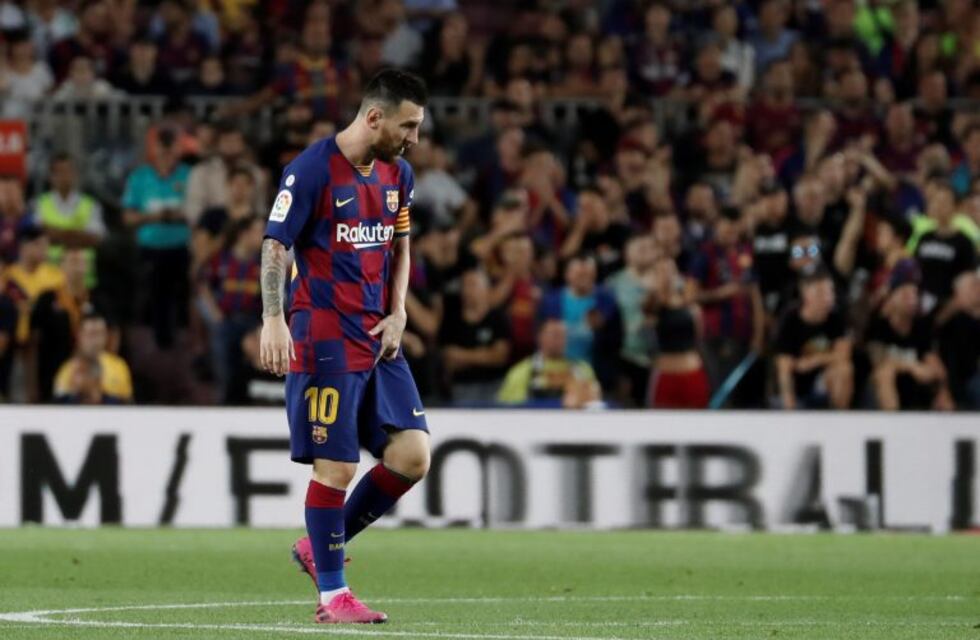 Se confirmó la lesión de Lionel Messi: sufre una "elongación" en el muslo izquierdo