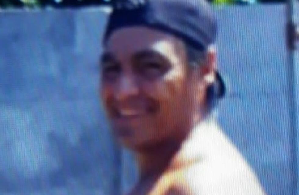 Se escapó el acusado de prender fuego y matar a su pareja porque un juez le había dado arresto domiciliario