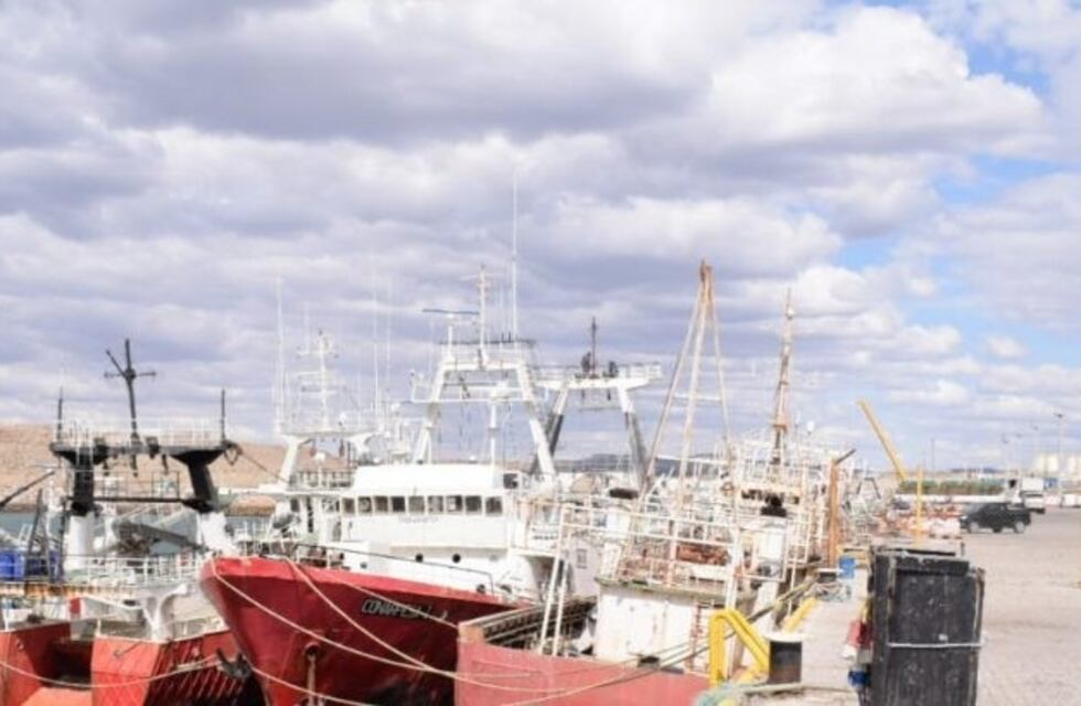 60 tripulantes arriban a Deseado para embarcarse en los tangoneros