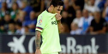Messi cumplió 700 partidos en Barcelona en la derrota 2-1 ante Leganés\u002E Foto: EFE\u002E