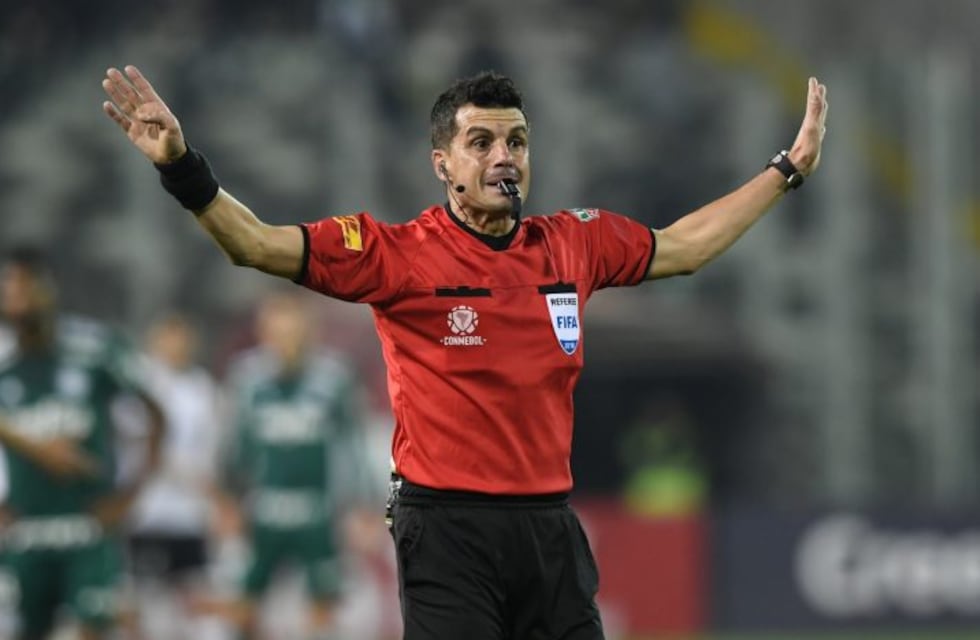 Andrés Cunha será el árbitro de la Superfinal de América
