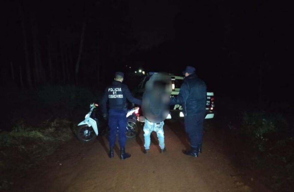 Manejaba una moto robada y terminó tras las rejas