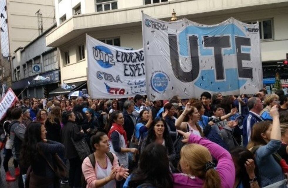 UTE se reunirá con legisladores porteños para reclamar la construcción de una escuela
