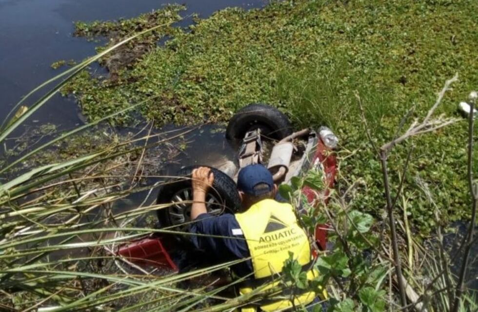 Fatal vuelco en la Autovía 12 y acceso a Ibicuy, muere un joven