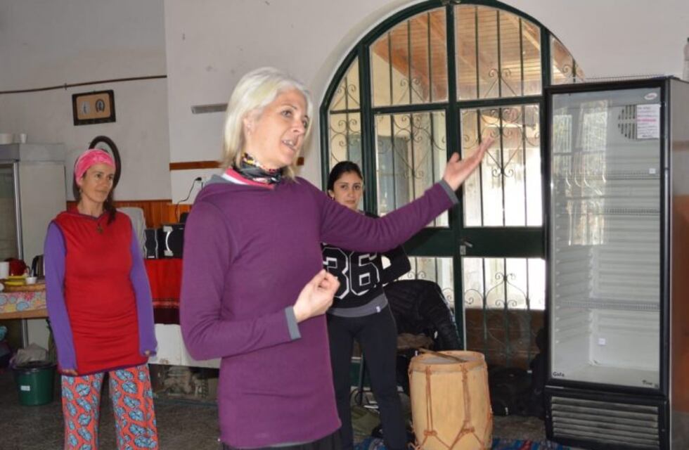 Primer encuentro de danza en Nono