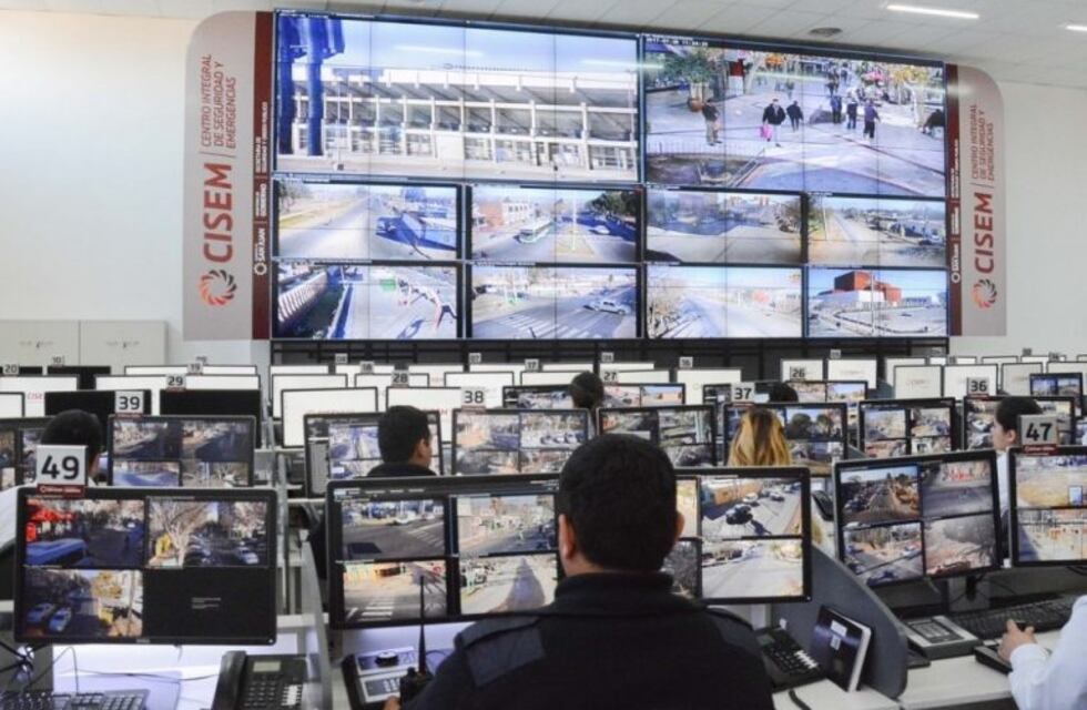 Por mes, el 911 de San Juan recibe 20.000 pedidos de auxilio truchos