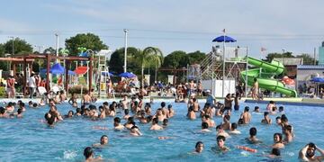 Este sábado se inauguró la temporada de verano del Parque Acuático