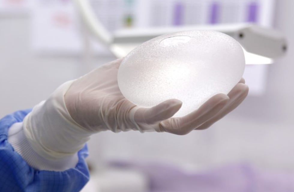 Falleció una altagraciense tras someterse a una cirugía de corrección mamaria