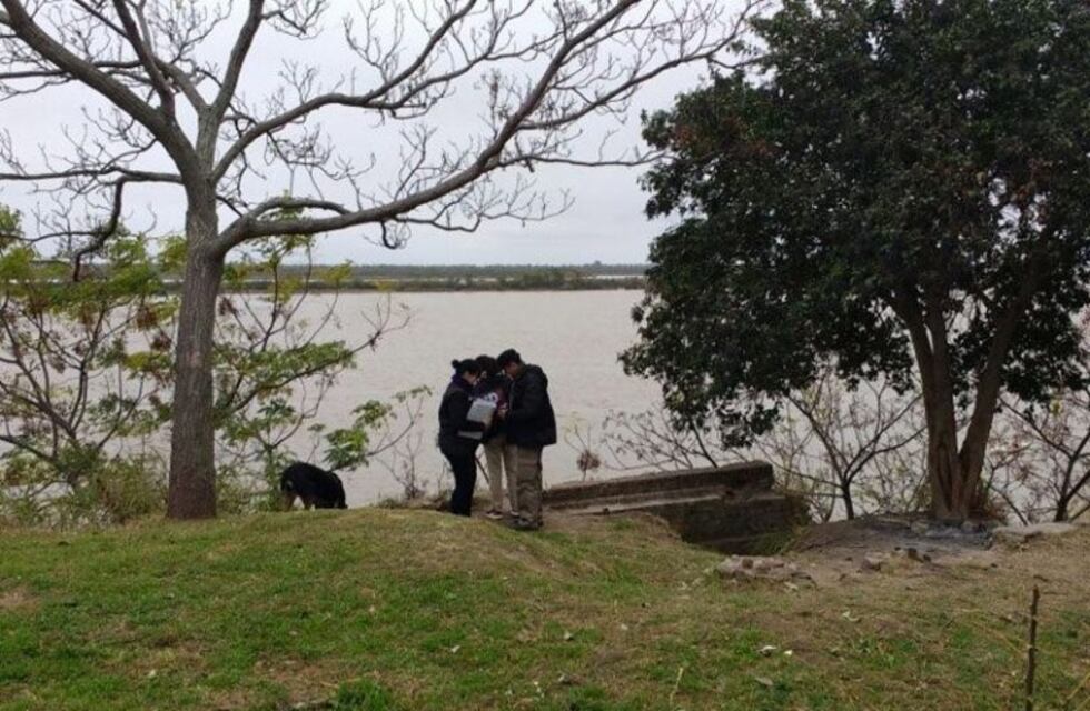 Hallaron un cadáver en el río a la altura de los silos Davis