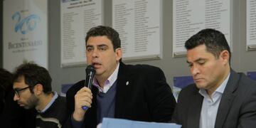 El Gobierno de Mendoza explicó a diputados los alcances de los cuatro proyectos que quiere dejar encaminados - Kerchner