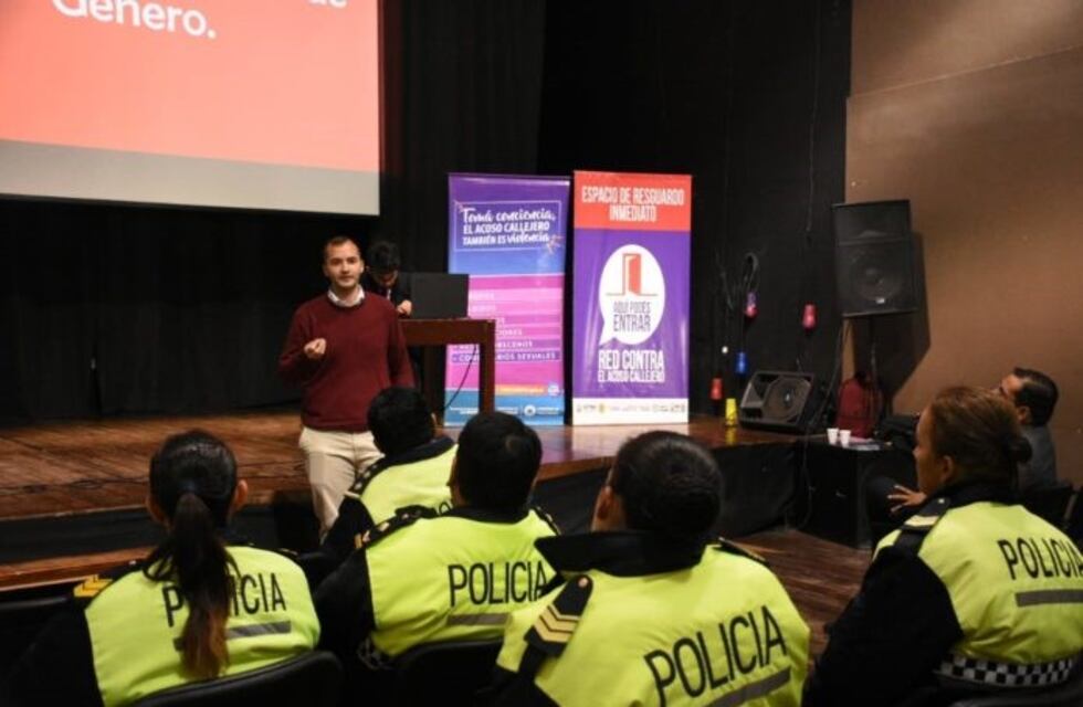 Capacitan sobre acoso callejero al equipo de la GUM