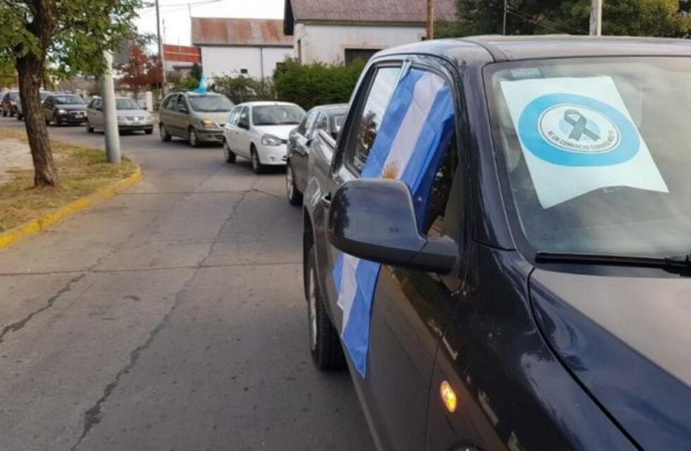 En Santiago la policía impidió la caravana de los médicos