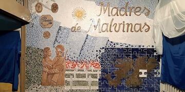 En Junín inauguraron un mural en homenaje a las madres de soldados caídos en Malvinas