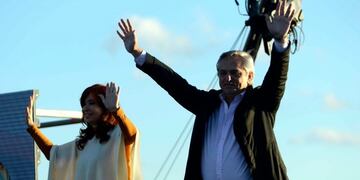 Alberto Fernández y Cristina Kirchner en Santa Rosa (Clarín)