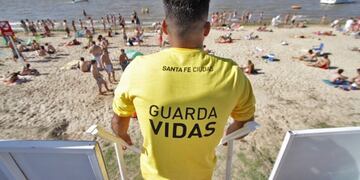 Un hombre fue picado por una raya en la Setúbal