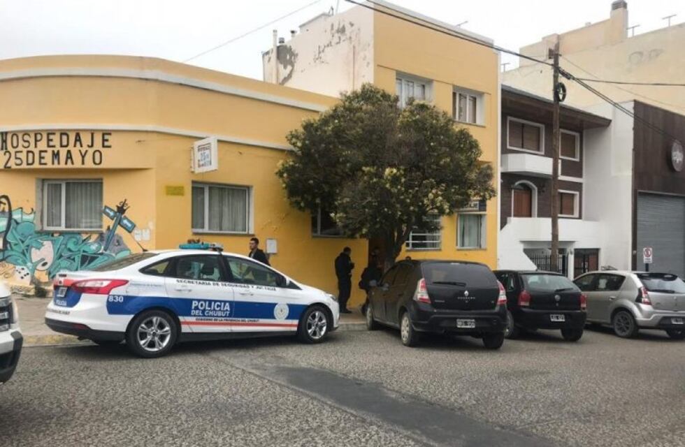 Una pareja de mecheros chilenos robó en una conocida librería de Comodoro
