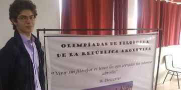Un alumno del Colegio Anglo Americano llegó a la etapa final de las Olimpiadas de Filosofía\u002E Crédito Diario Sumario