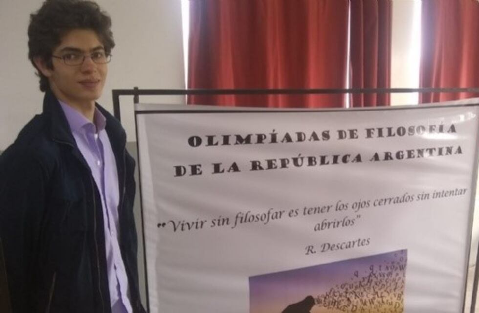 Un alumno del Colegio Anglo Americano llegó a la etapa final de las Olimpiadas de Filosofía