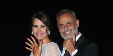Jorge Rial y Romina Pereiro en su boda (Foto: Diario Veloz)\u002E