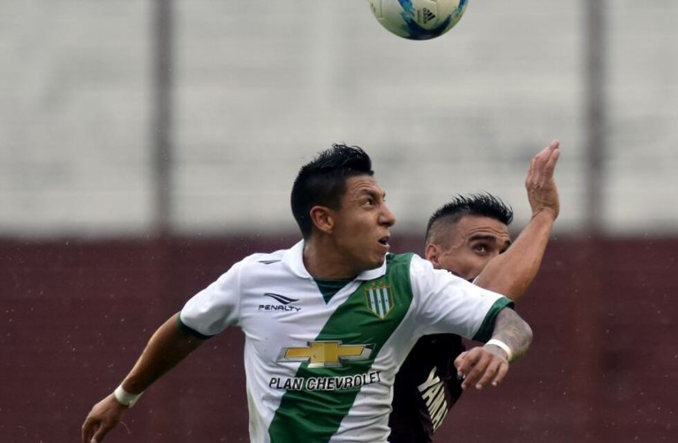Lanús le ganó 4-2 a Banfield en el clásico del Sur