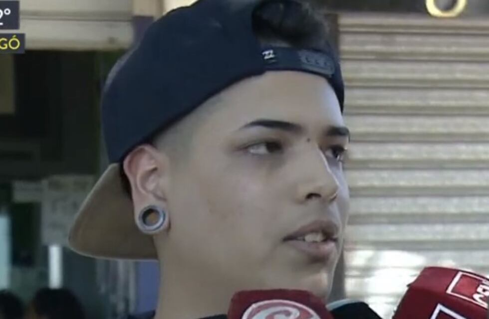 "La chica ya estaba sin signos vitales", dijo un testigo del choque en Ituzaingó