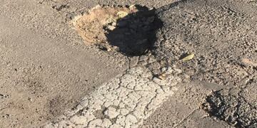 Un bache en barrio Ludueña derivó en la demanda contra la Municipalidad\u002E (Archivo)