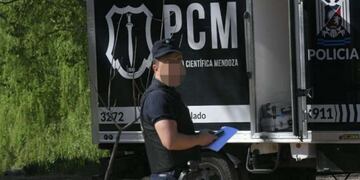 Hallaron un cráneo y otros restos óseos humanos en un camping de El Algarrobal