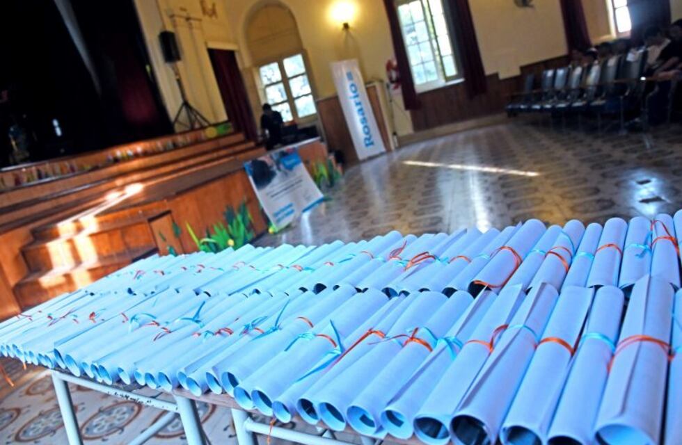 Desde colocación de calefones hasta programación: dictan 38 cursos gratuitos