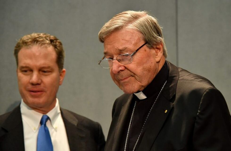 El asesor del Papa acusado de abuso sexual volverá a Australia para defenderse