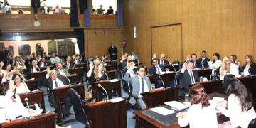 Adecuaron la legislación impositiva a lo acordado en el consenso fiscal 2017