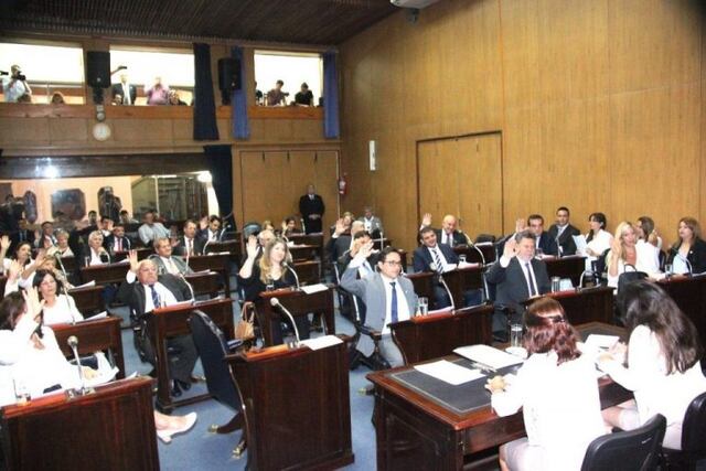 Adecuaron la legislación impositiva a lo acordado en el consenso fiscal 2017