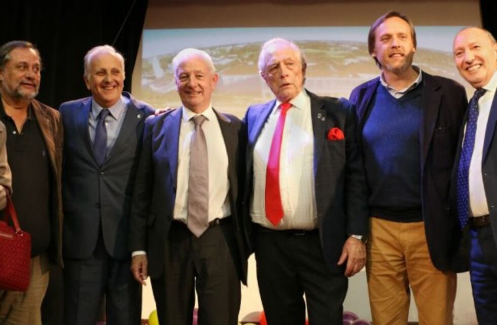 SOMOS presentó su plataforma para las primeras elecciones abiertas de la UNC