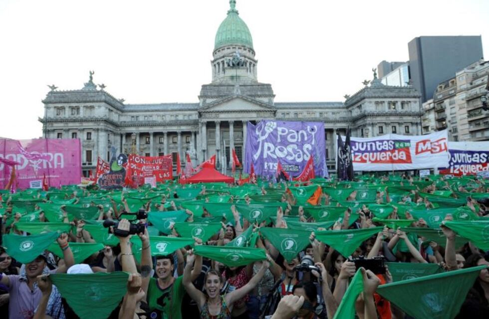 Buscan que el proyecto para legalizar el aborto vuelva a tomar estado parlamentario