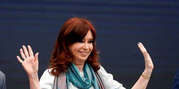 Cristina Kirchner criticó con dureza a Stornelli por no presentarse ante el juez Ramos Padilla\u002E (REUTERS)