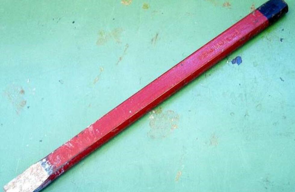 Policía resultó herida luego de haber sido golpeada con un fierro en un operativo