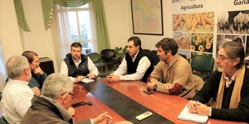 Acuerdo entre Gobierno y productores para dar continuidad al Plan Cabañas Chaqueñas