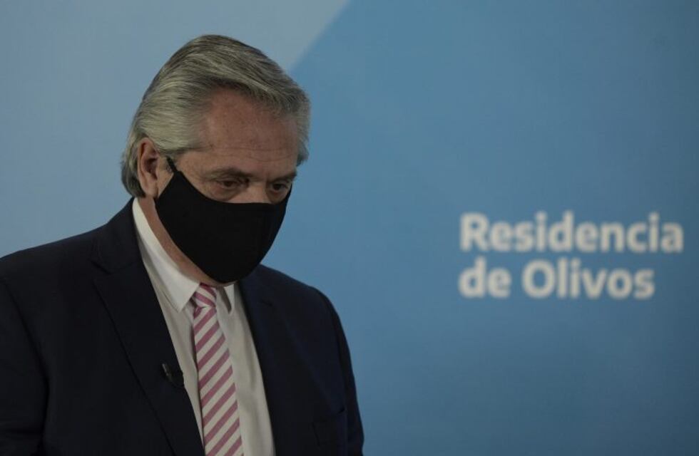 La prohibición para las reuniones familiares seguirá hasta el 30 de agosto