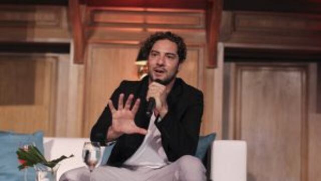 BAS04. BUENOS AIRES (ARGENTINA), 03/04/2014.- El cantante espau00f1ol David Bisbal habla hoy, jueves 03 de abril de 2014, en una rueda de prensa para promocionar su nuevo disco