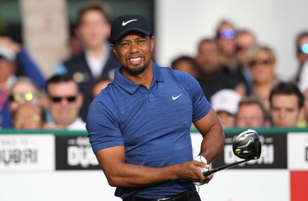 Tiger Woods sufrió un grave accidente automovilístico y quedó hospitalizado