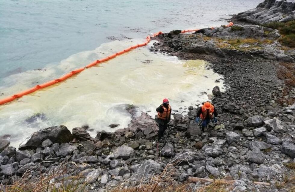 Preocupación en la Patagonia por el derrame de 40.000 litros de petróleo