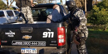 Unos 200 efectivos intervinieron a pedido de la Justicia Federal\u002E