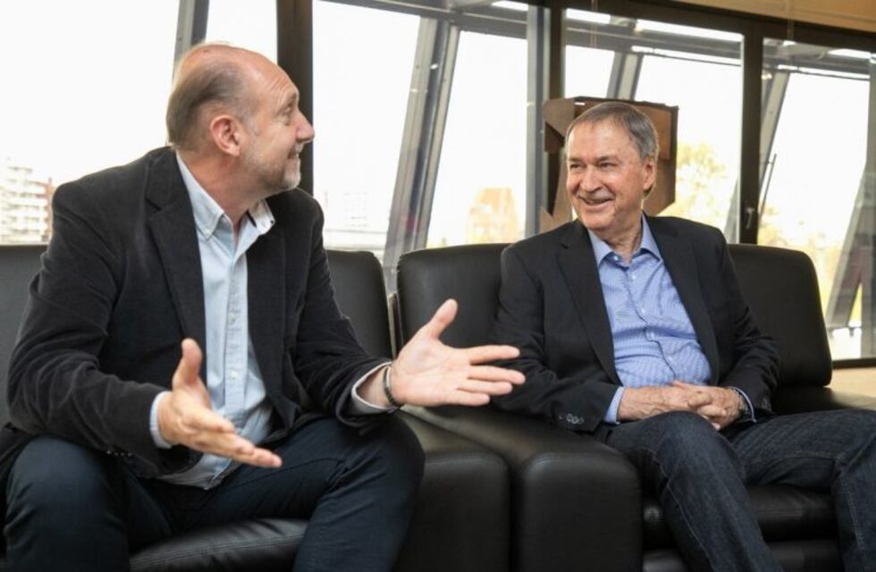 Omar Perotti visitó a Juan Schiaretti en Córdoba