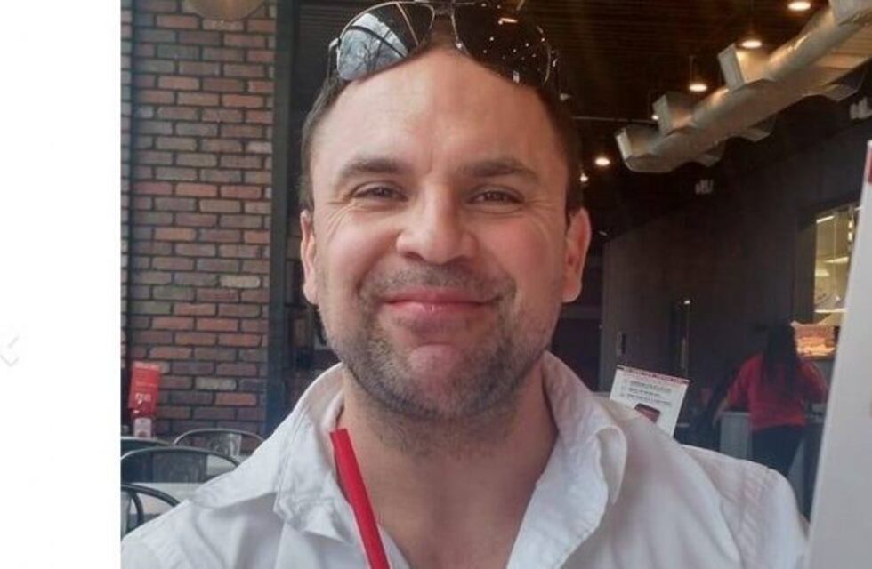 Vive en Estados Unidos y enviará a su ciudad natal máquinas para extraer plasma