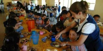 Comedores escolares abrirán durante las vacaciones de verano\u002E (Web)