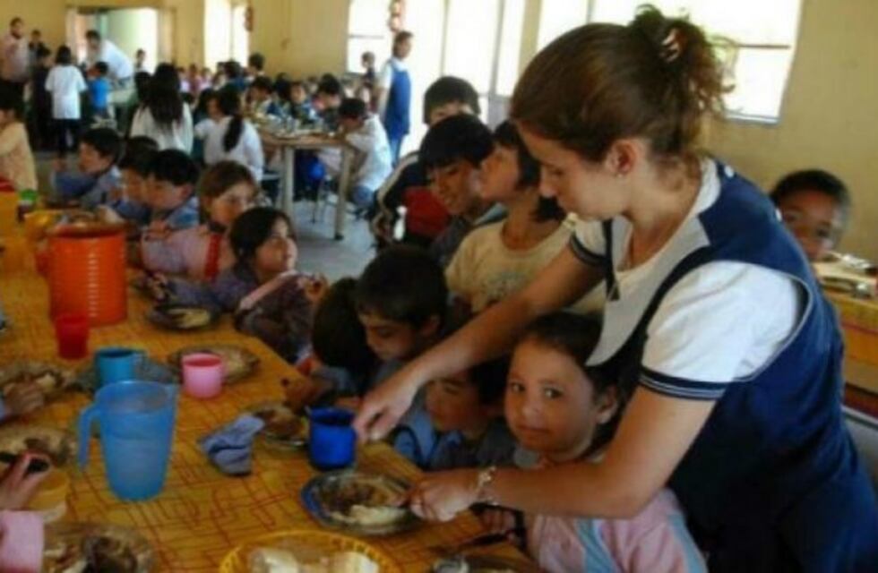 Comedores escolares abrirán durante las vacaciones de verano